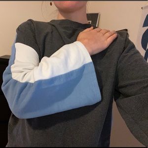 Zara Block Bell Sleeve Sweater - Size Small